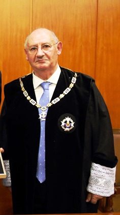 Dionisio Mantilla, decano del Colegio de Procuradores