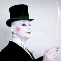 Lindsay Kemp