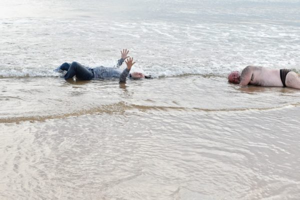 Porque lo que el Mar nos trae eres tú, somos Nosotros